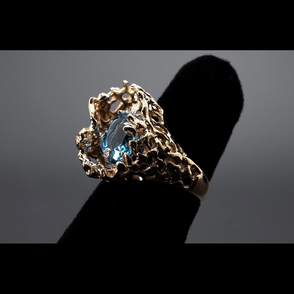 Blue Topaz Fish and 14k Gold Ring - Picture 5 of 5